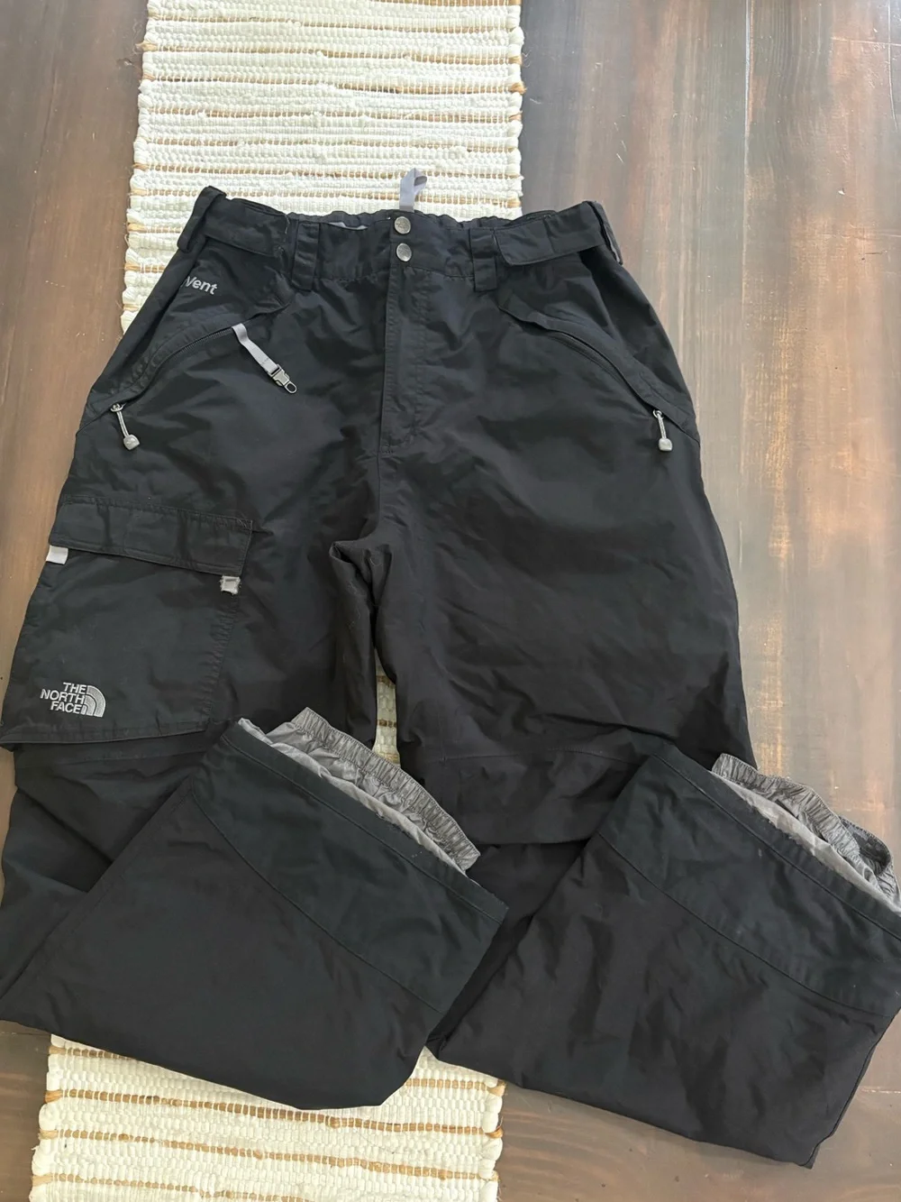 The North Face Hyvent snow/ski pants